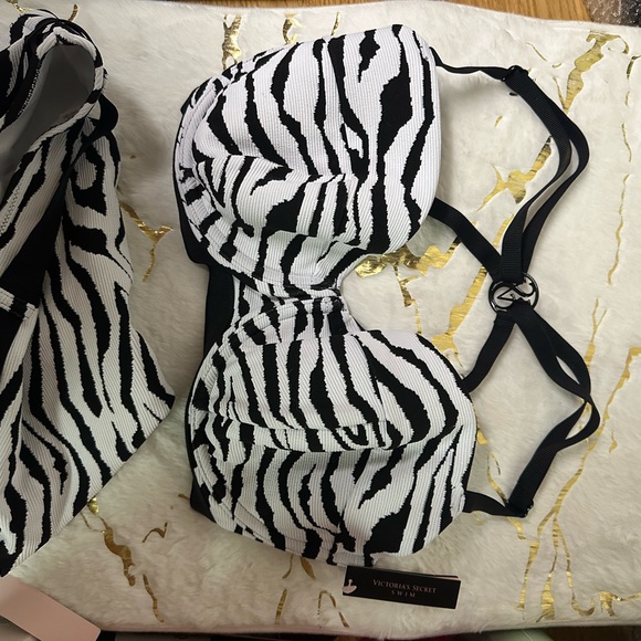 Victoria’s Secret Zebra Print Set Sz: M - Picture 6 of 8